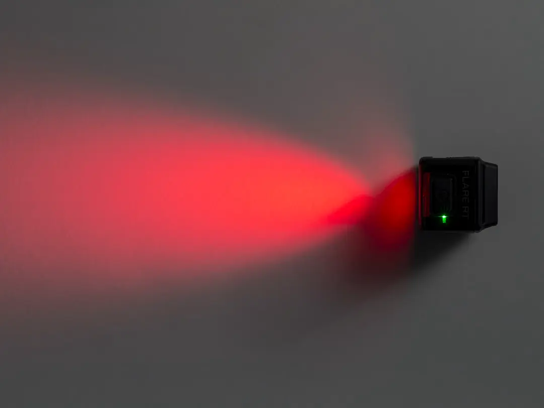 Luz trasera diurna inteligente Trek Flare RT para tija de sillín
