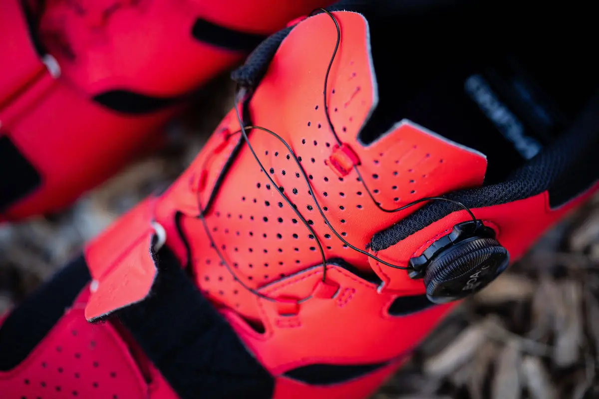 Zapatillas de ciclismo de carretera y spinning Giro Savix II con dial BOA