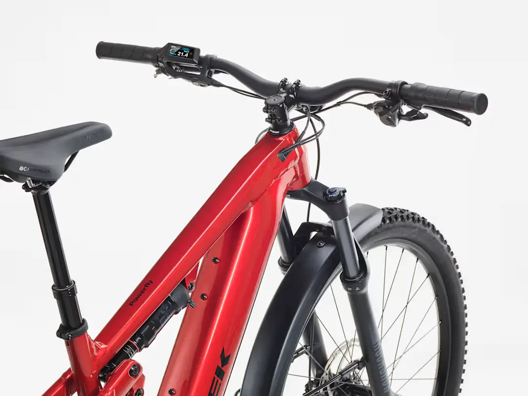 Bicicleta eléctrica Trek Powerfly+ FS 4 Equipped 800 Gen 4 con portabultos y luces en Bikes Click