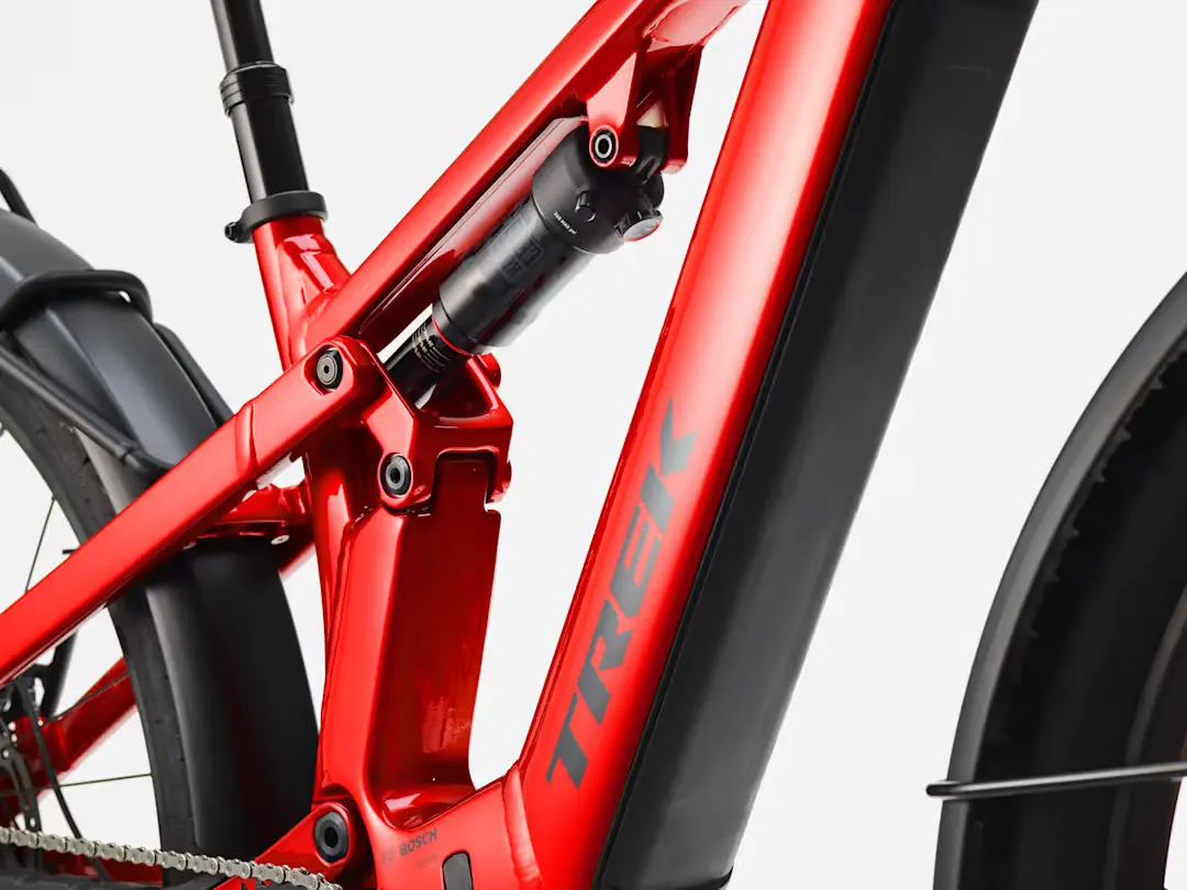 Bicicleta eléctrica Trek Powerfly+ FS 4 Equipped 800 Gen 4 con portabultos y luces en Bikes Click
