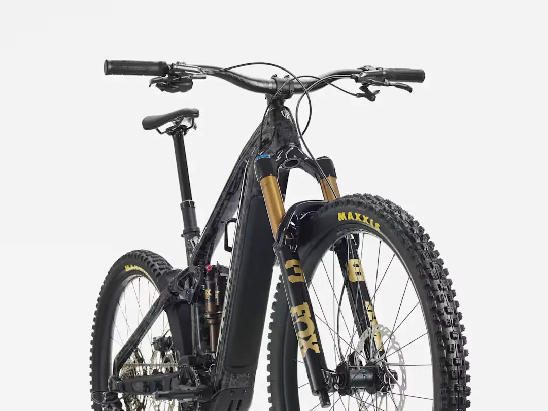 Bicicleta eléctrica de montaña de carbono Trek Rail+ 9.8 Gen 5 en Bikes Click