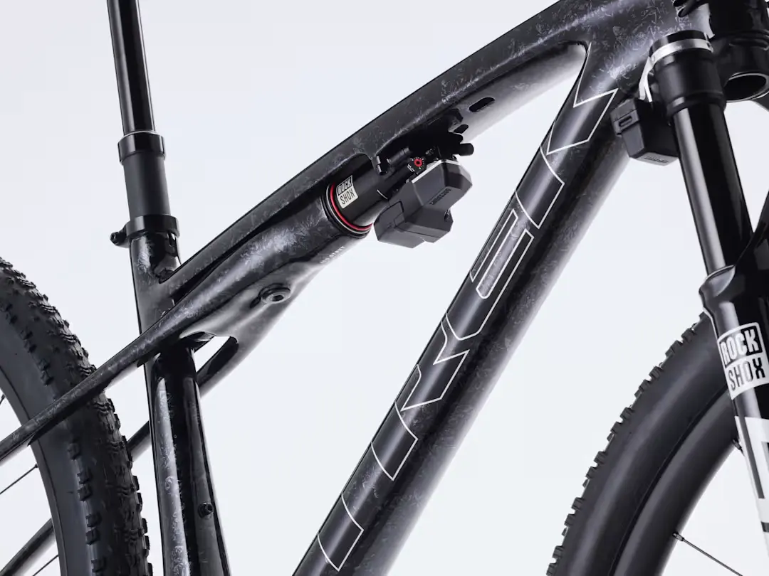 Bicicleta de montaña de carbono Trek Supercaliber SLR 9.8 X0 Flight Attendant Gen 2 en Bikes Click