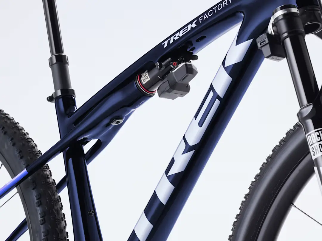 Bicicleta de montaña de carbono Trek Supercaliber SLR 9.8 X0 Flight Attendant Gen 2 en Bikes Click
