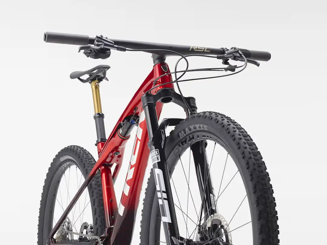 Bicicleta oficial de montaña de carbono Trek Supercaliber SLR 9.9 XTR Di2 Gen 2 en Bikes Click