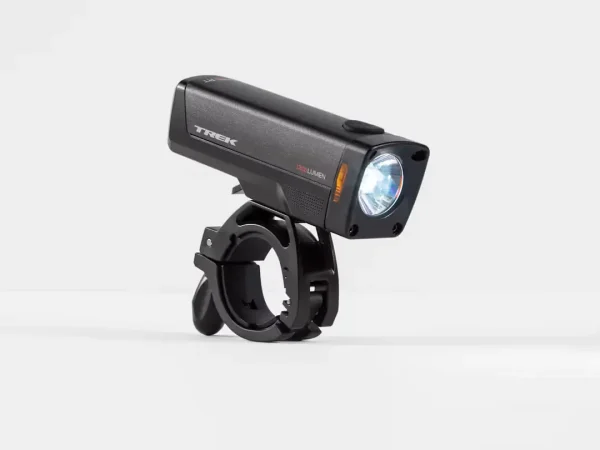 Luz delantera trek ion Pro RT de 1300 lúmenes en Bikes Click
