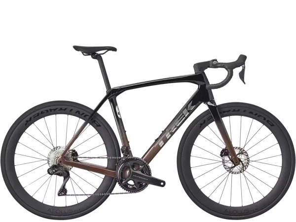 Bicicleta de carretera trek domane sl7 Gen 4 con ruedas de carbono en Bikes Click