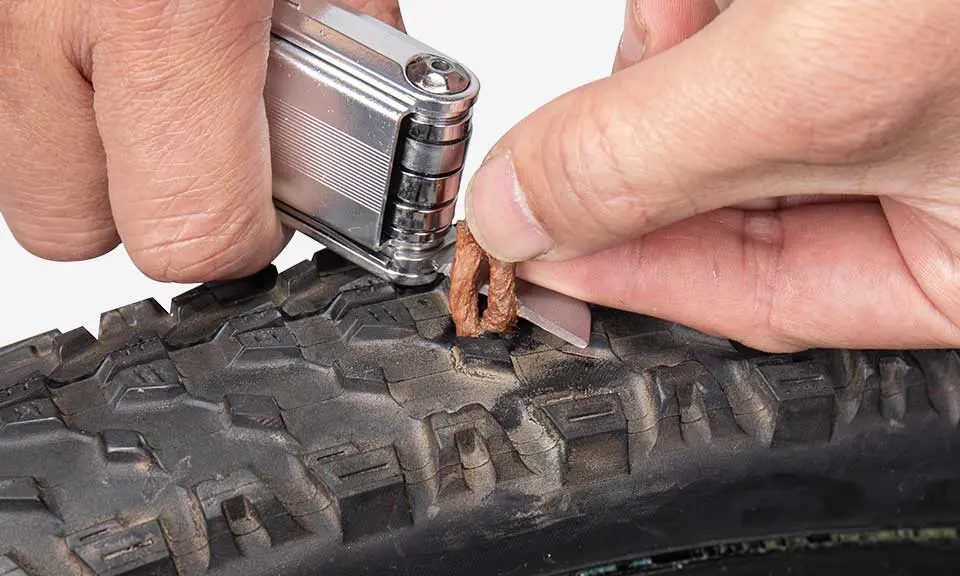 Multiherramienta topeak tubi 18 para reparacion tubeless en Bikes Click