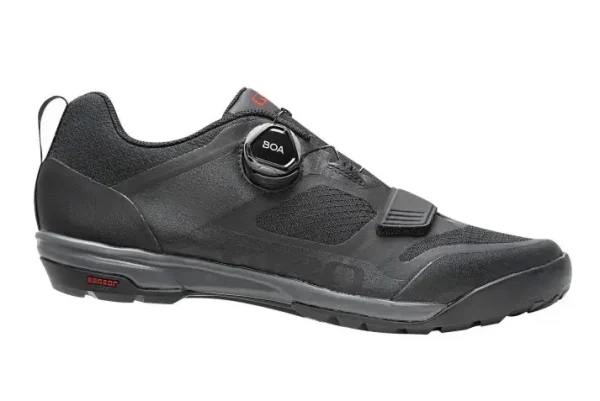 Zapatillas giro ventana mtb con cierre boa para bicicleta de montana en Bikes Click